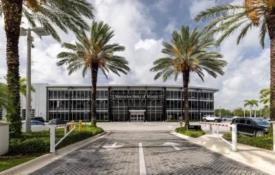 Mercedes-Benz of Miami, Miami Gardens, Florida