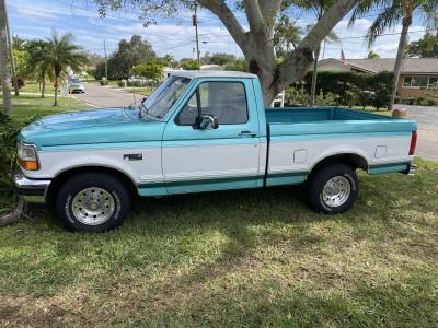 J & J Auto Body & Painting Inc, Pinellas Park, Florida