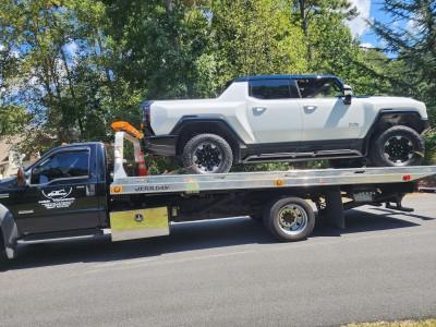 Nas Towing & Roadside Assistance