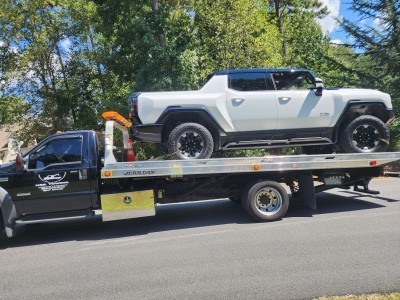 Nas Towing & Roadside Assistance