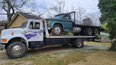 Town & Country Wrecker Services