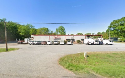 Seymour’s Towing & Garage