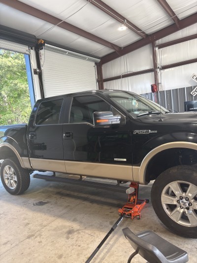 Boyd's Automotive & Towing