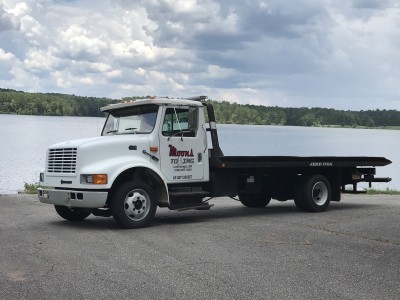 Moons Towing & Transport