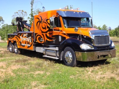 A&T Towing and Service Center
