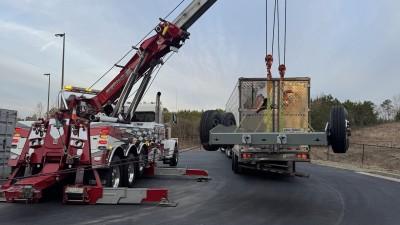 Bernal's Towing 24 HR Service, Stockbridge, Georgia
