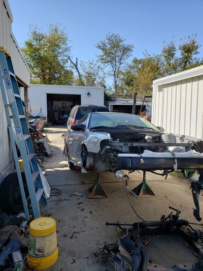 Lawrence Auto Body & Salvage
