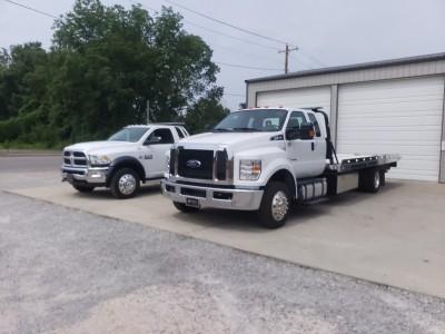 C&W Towing and Recovery, Metropolis, Illinois