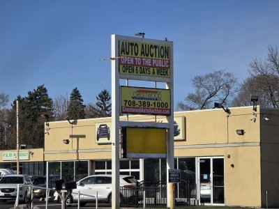 Crestwood Auto Auction