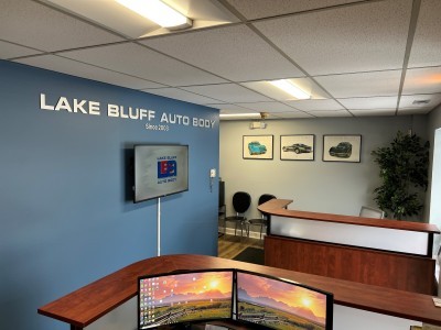 Lake Bluff Auto Body