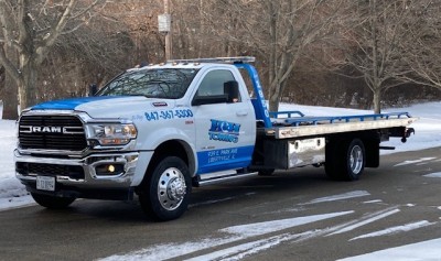 H & H Towing
