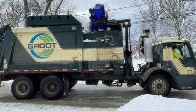 GROOT RECYCLING & WASTE - ELGIN, Elgin, Illinois