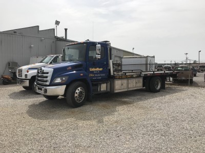 Uebelhor Towing & Wrecker Service 24 Hour