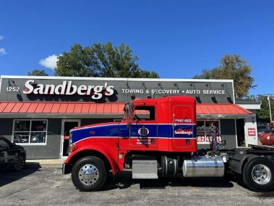 Sandberg's Towing & Recovery, Valparaiso, Indiana