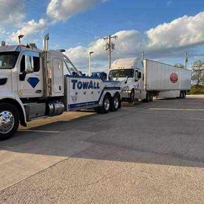 Towall 24/7 Reliable Towing & Recovery- Wichita, Wichita, Kansas