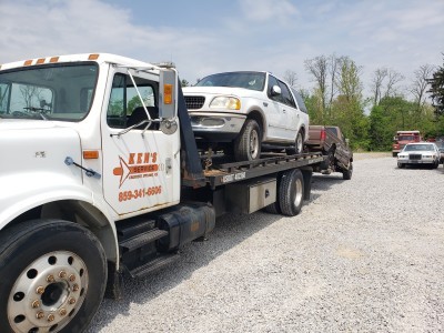 Ken's Crescent Springs Service LLC