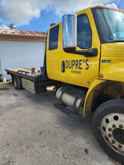 Dupre's Towing, LLC