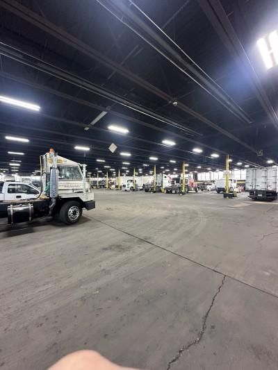 Inter City Tire TRUCK CENTER, Elizabeth, New Jersey