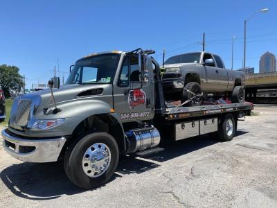 B's Towing Service & Mechanic Shop Near Me New Orleans, New Orleans Station, Louisiana