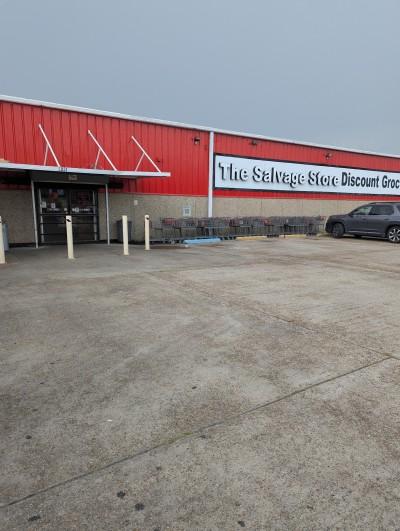 The Salvage Store Discount Grocery, Harahan, Louisiana