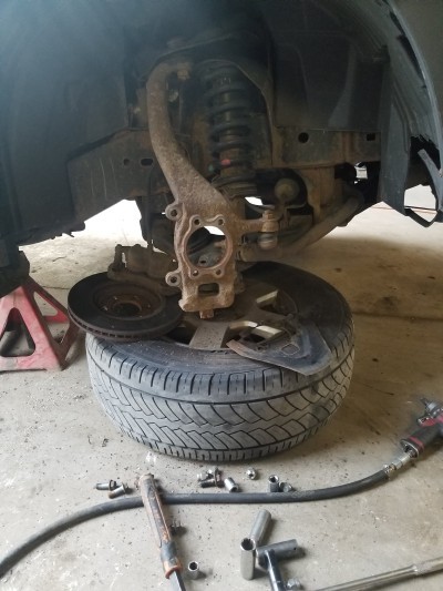 K & R Towing And Auto And Truck Repair