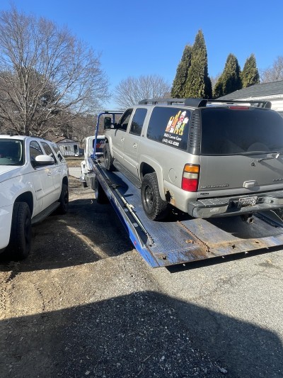 George's Custom Towing