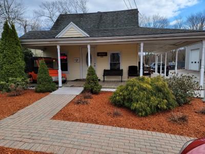 Hometown Automotive & Autobody, Holliston, Massachusetts