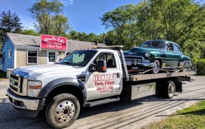 Leonard's 24 hour Towing & Recovery, Taunton, Massachusetts