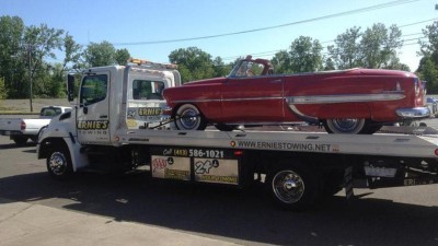 Ernie's Towing