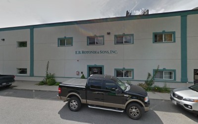 Marks Autobody 21c Manison Street Stoneham,Mass02180