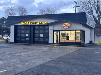 Mack Auto Center 3