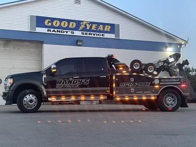 Randy's Tire and Towing, Williamston, Michigan