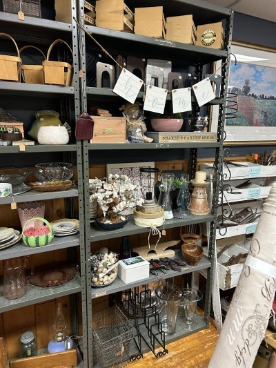 Kingston Salvage Vintage & Thrift
