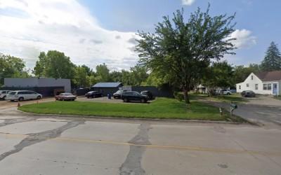 Lee's Auto Parts
