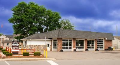 Chuck's Service Center, Plymouth, Michigan