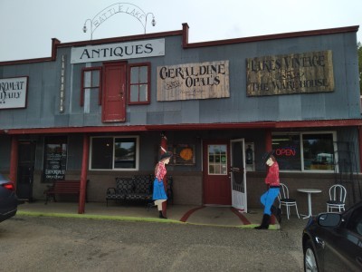 Lakes Vintage Warehouse