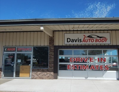 Davis Autobody Detail & Glass 24 HR Towing