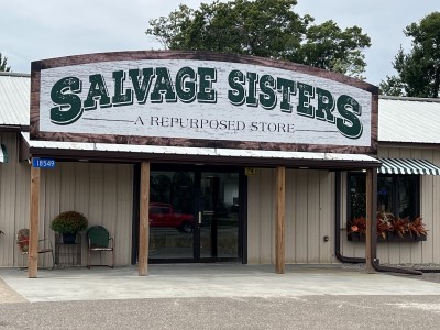 Salvage Sisters, A Repurposed Store