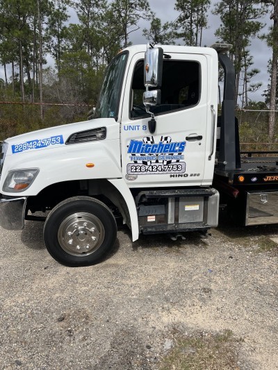 Mitchell's Towing Service Inc