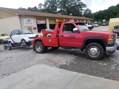 A&M Wrecker Service LLC
