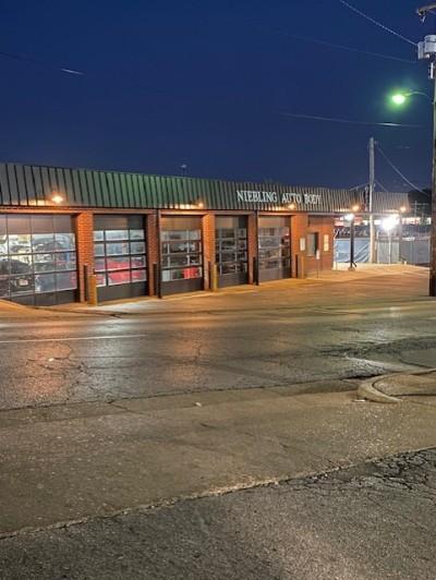 Niebling Auto Body Inc, St. Louis, Missouri
