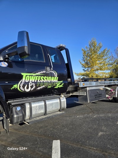 Towfessional Towing LLC