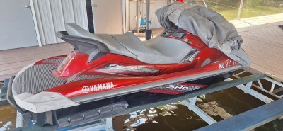 Boat salvage yard and parts
