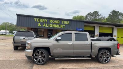Terry Road Tire & Alignment, Jackson Landing, Mississippi