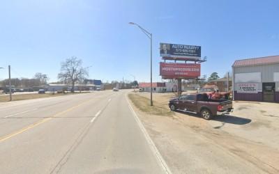Casey's Towing, Poplar Bluff, Missouri