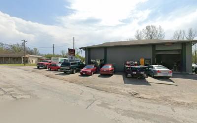 T & K Automotive, Warsaw, Missouri