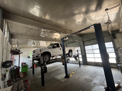 Kruczek's Garage & Towing