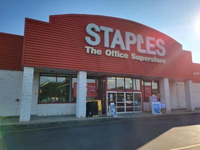 Staples, East Rutherford, New Jersey