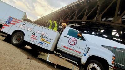 George's Truck, Trailer & Tire Repair, Newark, New Jersey