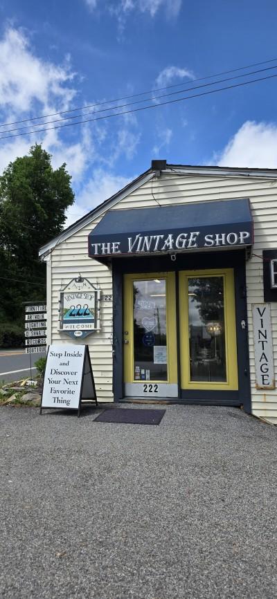 The Vintage Shop Carmel, Carmel Hamlet, New York